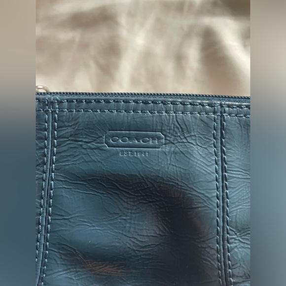 Coach Wallet - Picture 4 of 4